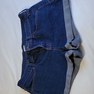 Old Navy Dark Wash Stretch Rolled Cuff Denim Jean Shorts Size 6 New without tag